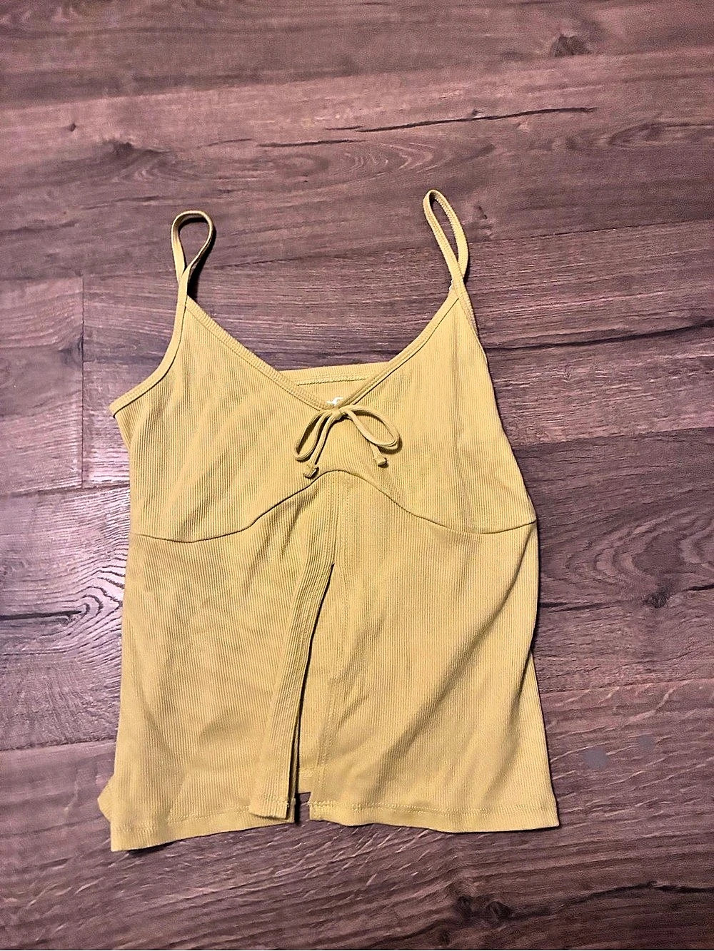 Hollister Ribbed Cami in Yellow NWT